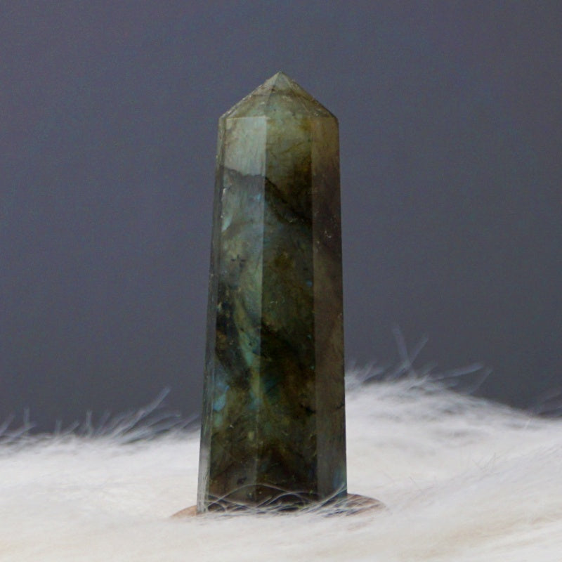 Labradorite Pointer