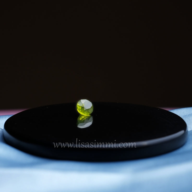 Peridot Gemstone – View 3