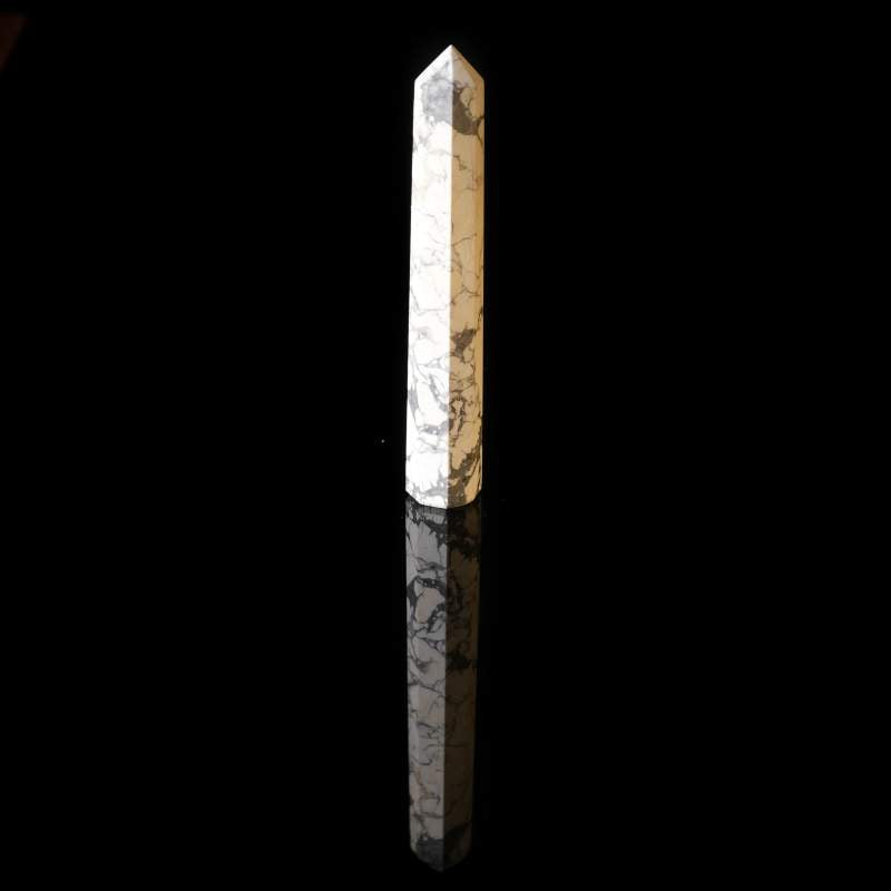 Howlite Pointer – View 2