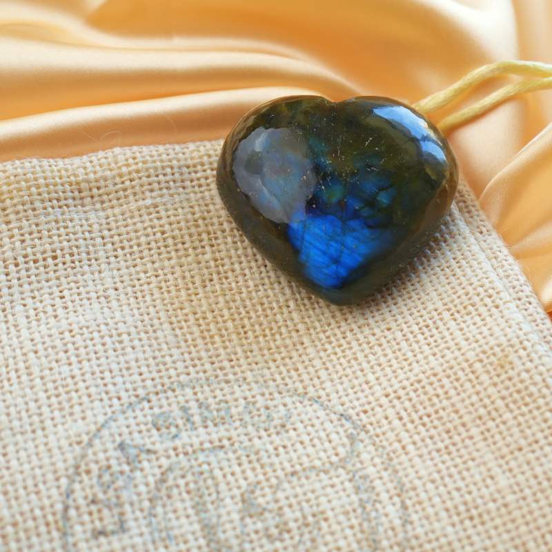 Labradorite Heart – View 2