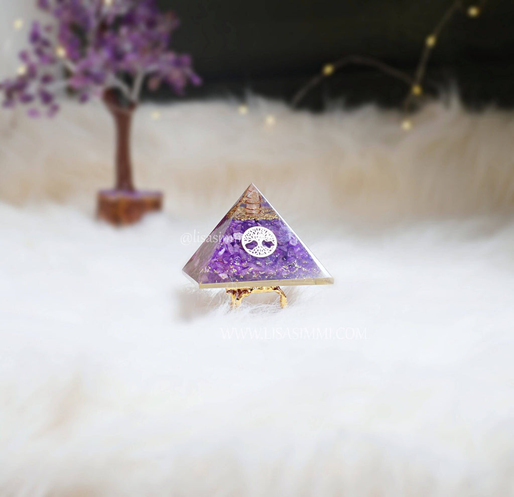 Amethyst Orgonite Pyramid – View 2