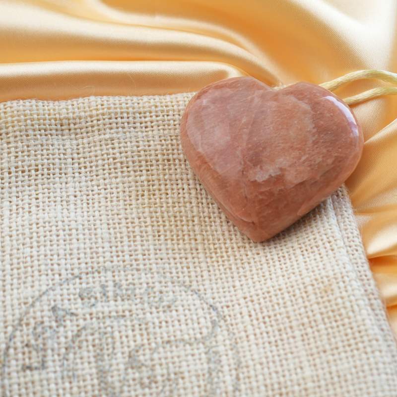 Peach Moonstone Heart – View 2