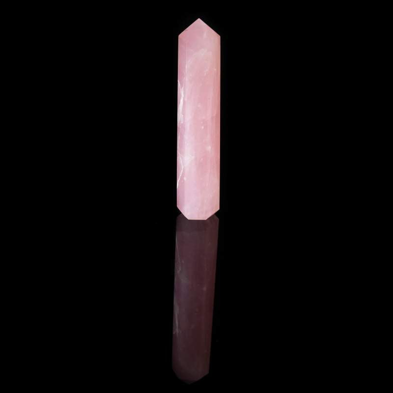 Rose Quartz Pointer – View 2